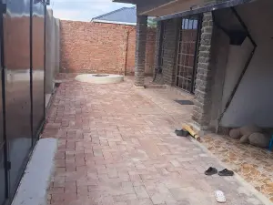 3 Bedroom House to Rent in Southview Park