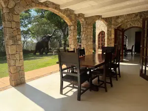 3 Bedroom House to Rent in Umwinsidale