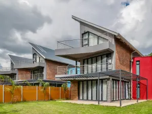 Townhouse/Cluster to Rent in Newlands