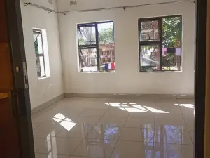 5 Bedroom House to Rent in Shawasha Hills