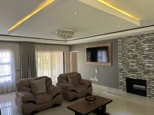 4 Bedroom House to Rent in Highlands