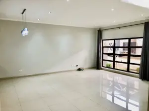 Townhouse/Cluster to Rent in Greencroft