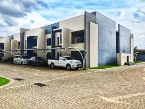 Townhouse/Cluster to Rent in Greencroft