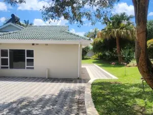 4 Bedroom House to Rent in Borrowdale Brooke