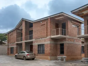 Townhouse/Cluster to Rent in Gletwin Park