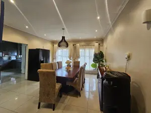 5 Bedroom House to Rent in Arlington