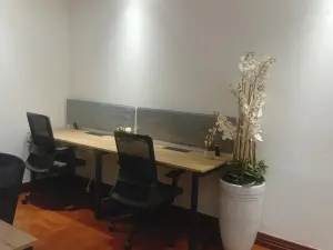 Office to Rent in Eastlea