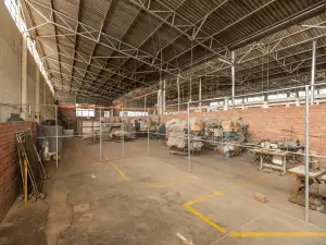 Warehouse/Industrial to Rent in Ardbennie