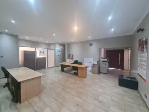 Office to Rent in Avondale West