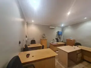 Office to Rent in Avondale West