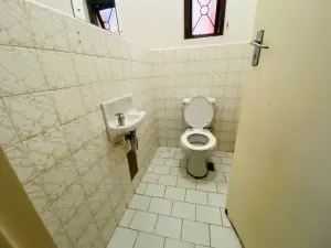 Townhouse/Cluster to Rent in Newlands