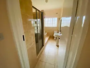 Flat/Apartment to Rent in Mount Pleasant