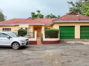 Flat/Apartment to Rent in Mount Pleasant