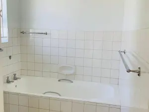 4 Bedroom House to Rent in The Grange