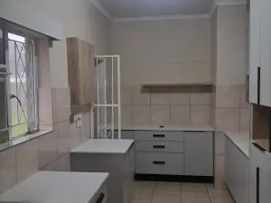 Office to Rent in Avondale