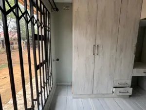 3 Bedroom House to Rent in Rockview