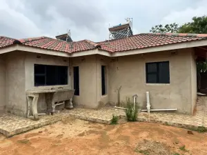 3 Bedroom House to Rent in Rockview