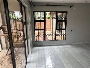 3 Bedroom House to Rent in Rockview