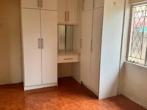 3 Bedroom House to Rent in Glen View