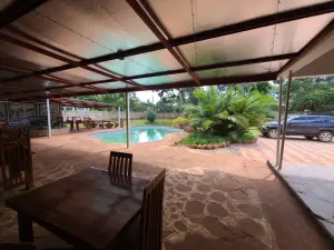 3 Bedroom House to Rent in Greendale North