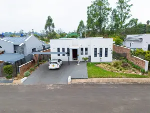 Townhouse/Cluster for Sale