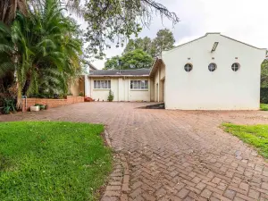 4 Bedroom House to Rent in Mandara