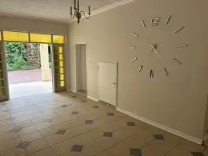 6 Bedroom House to Rent in Highlands