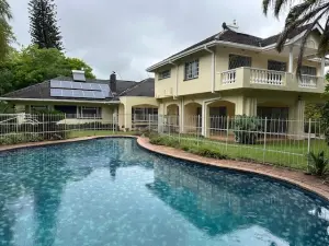 6 Bedroom House to Rent in Highlands