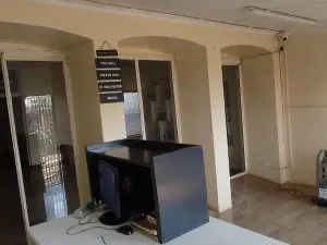 Flat/Apartment to Rent in Avenues