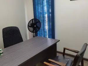 Flat/Apartment to Rent in Avenues