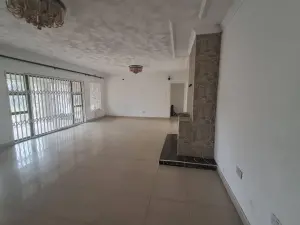 4 Bedroom House to Rent in Parktown