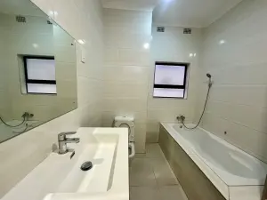 Townhouse/Cluster to Rent in Greencroft