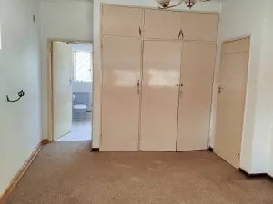 3 Bedroom House to Rent in Greendale