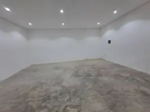 Retail/Shop to Rent in Hogerty Hill