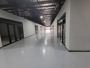 Retail/Shop to Rent in Hogerty Hill