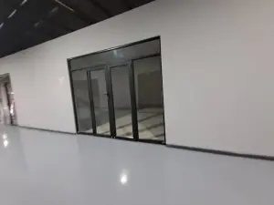 Retail/Shop to Rent in Hogerty Hill