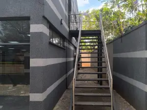 Warehouse/Industrial to Rent in Belvedere