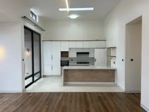 Townhouse/Cluster to Rent in Mount Pleasant