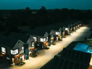 Townhouse/Cluster to Rent in Highlands