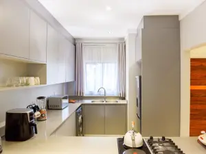 Townhouse/Cluster to Rent in Meyrick Park