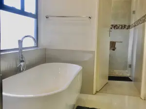 Townhouse/Cluster to Rent in Mount Pleasant