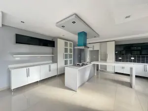 Townhouse/Cluster to Rent in Glen Lorne