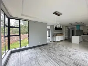 Townhouse/Cluster to Rent in Glen Lorne