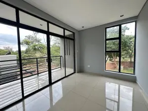 Townhouse/Cluster to Rent in Glen Lorne