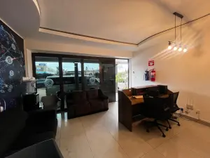 Office to Rent in Newlands