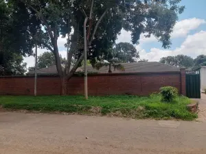 5 Bedroom House to Rent in Milton Park