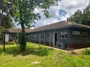 5 Bedroom House to Rent in Milton Park