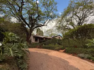 5 Bedroom House to Rent in Avondale