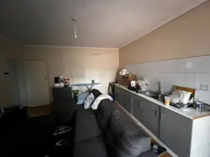 1 Bedroom Cottage/Garden Flat to Rent in Chisipite