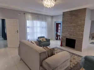 4 Bedroom House to Rent in Westgate